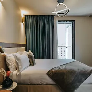 4* Hotel Keystone &