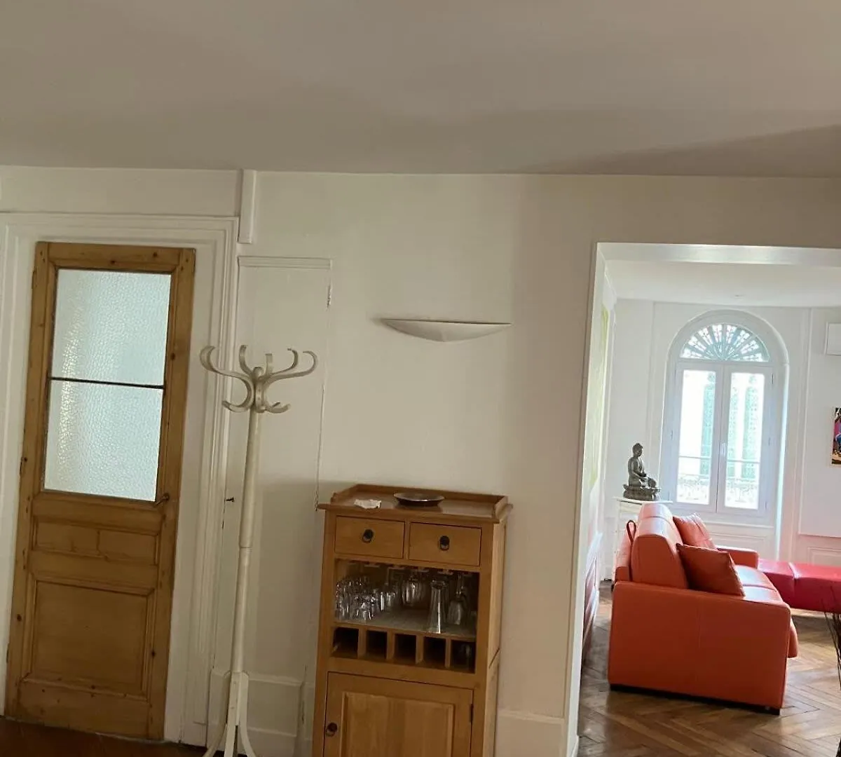 Lumieres De Saint-Nizier Apartment 4 People リヨン